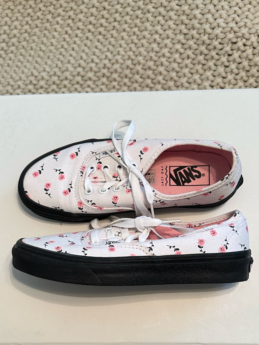 Vans Floral Canvas Shoe in White/Pink
